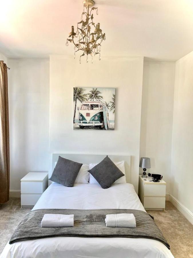 Canary Wharf Holiday Rooms London Exteriör bild