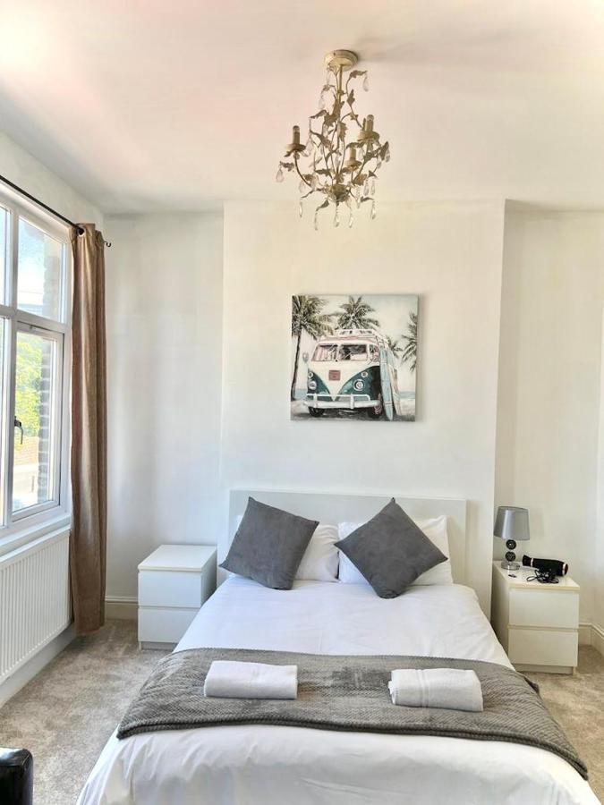 Canary Wharf Holiday Rooms London Exteriör bild