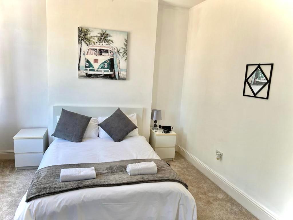 Canary Wharf Holiday Rooms London Exteriör bild